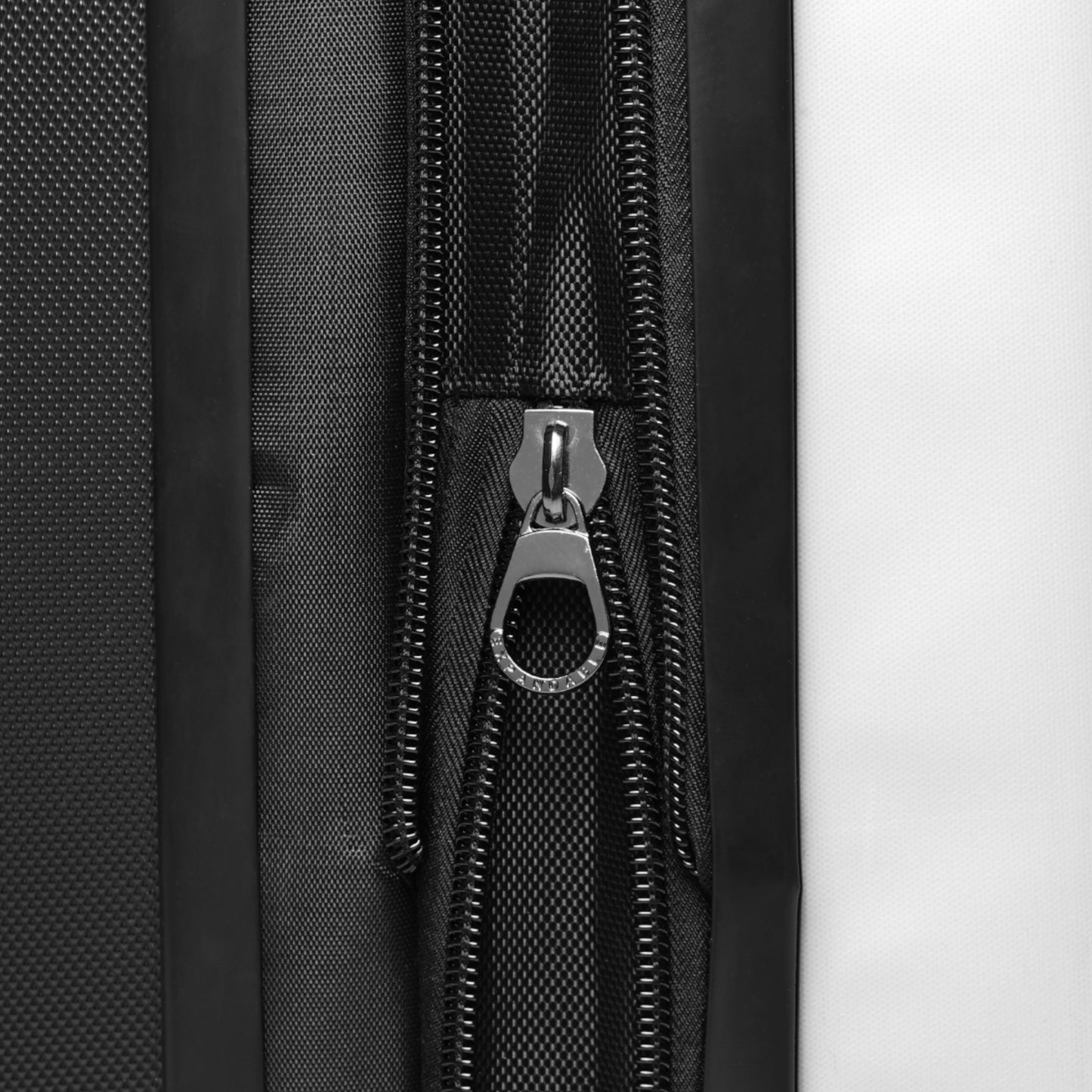 Suitcase - 8404 Design-01